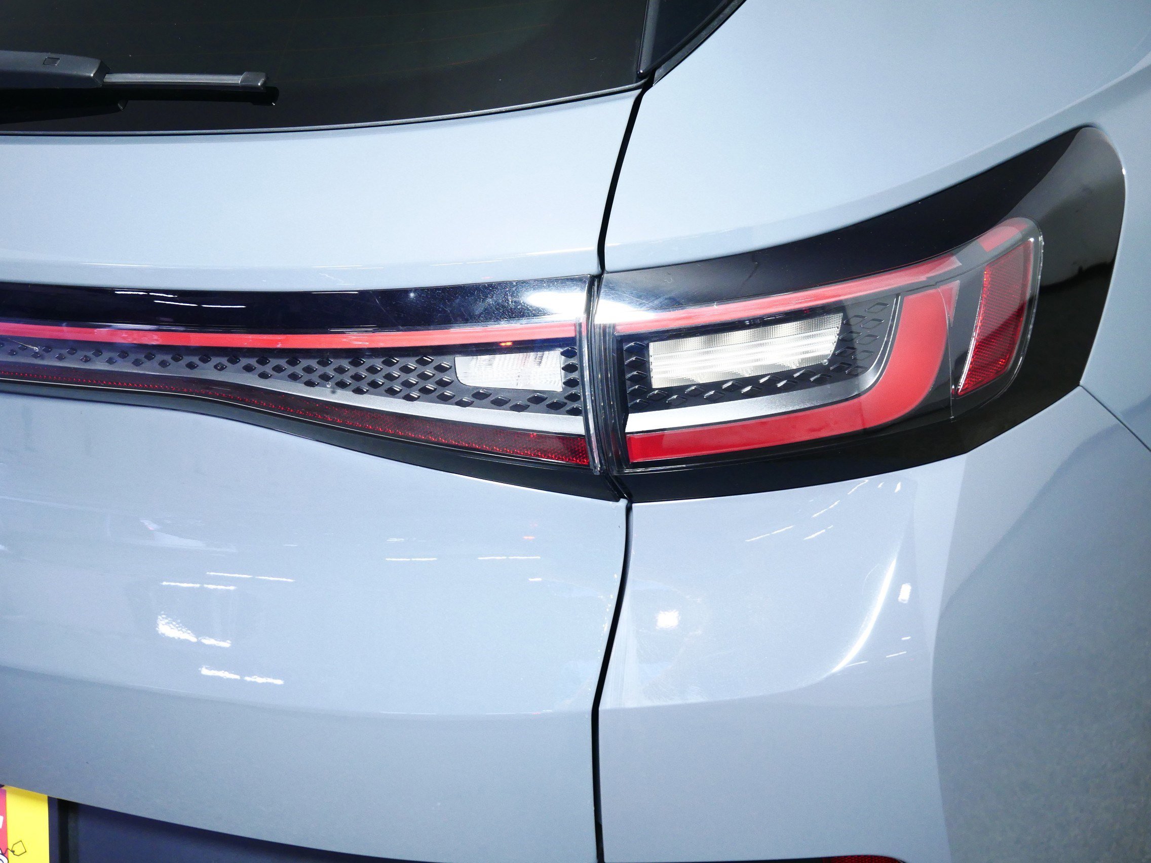 Used 2023 Volkswagen ID.4 Pro S image 17