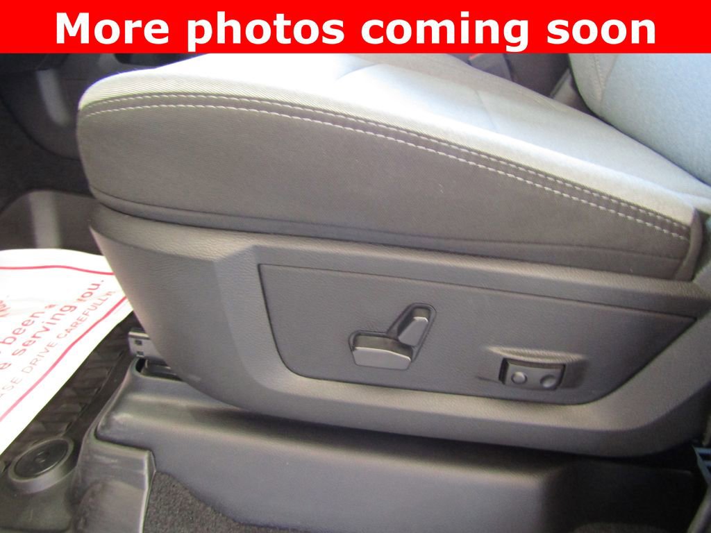 Used 2023 RAM 2500 Big Horn w/ Level 1 Equipment Group AWD/4WD image 13