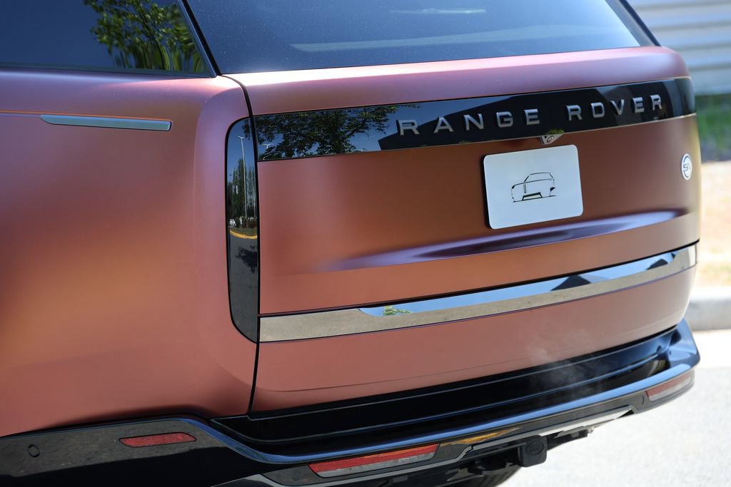 New 2026 Land Rover Range Rover SV AWD/4WD image 7