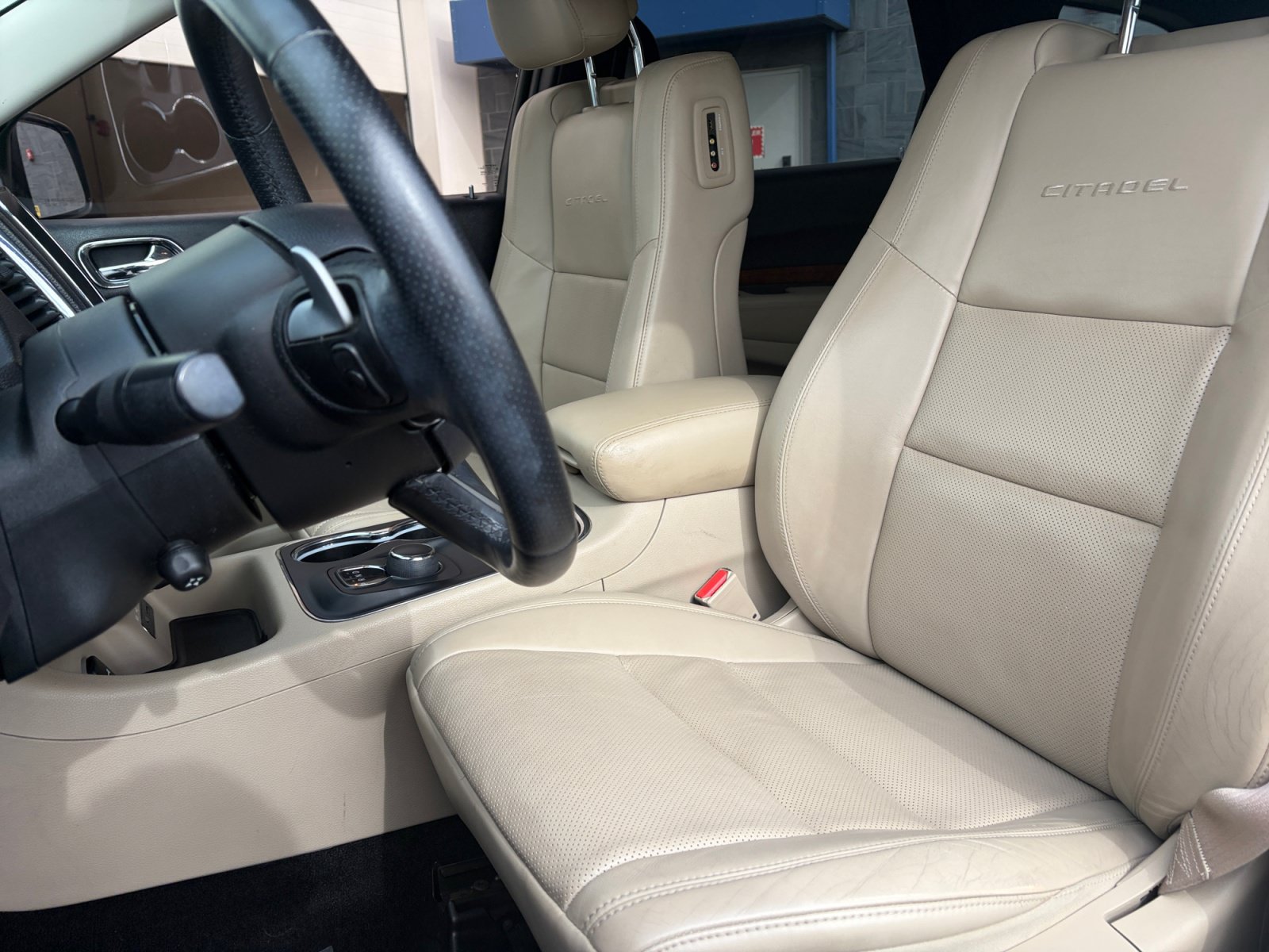 Used 2014 Dodge Durango Citadel w/ Technology Group RWD image 14