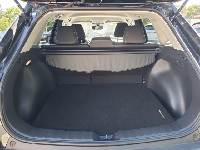 Certified 2025 Toyota Corolla Cross XLE AWD/4WD image 8