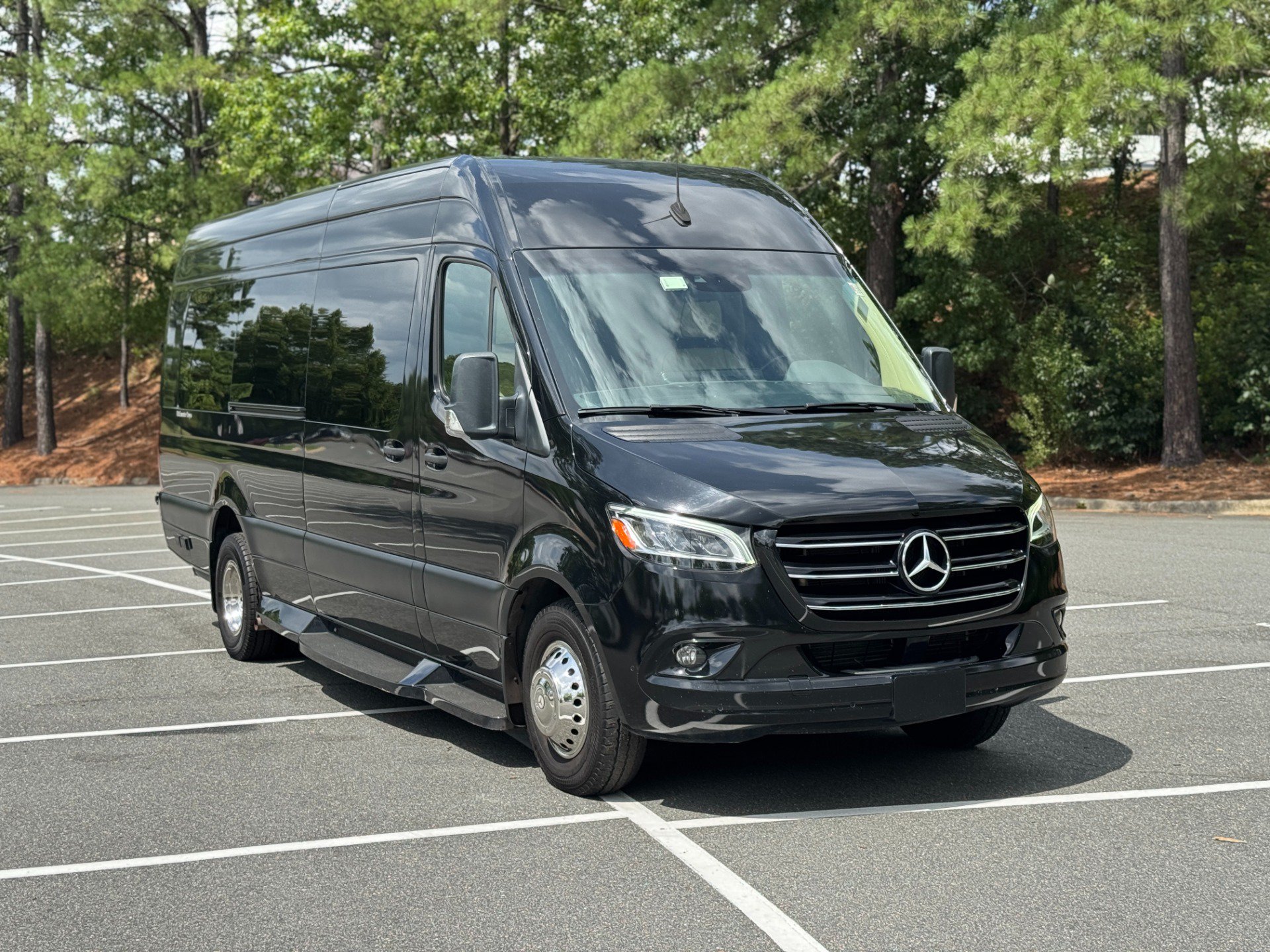 Used 2022 Mercedes-Benz Sprinter 3500 image 16