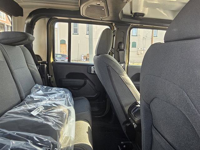 New 2026 Jeep Gladiator Sport image 10