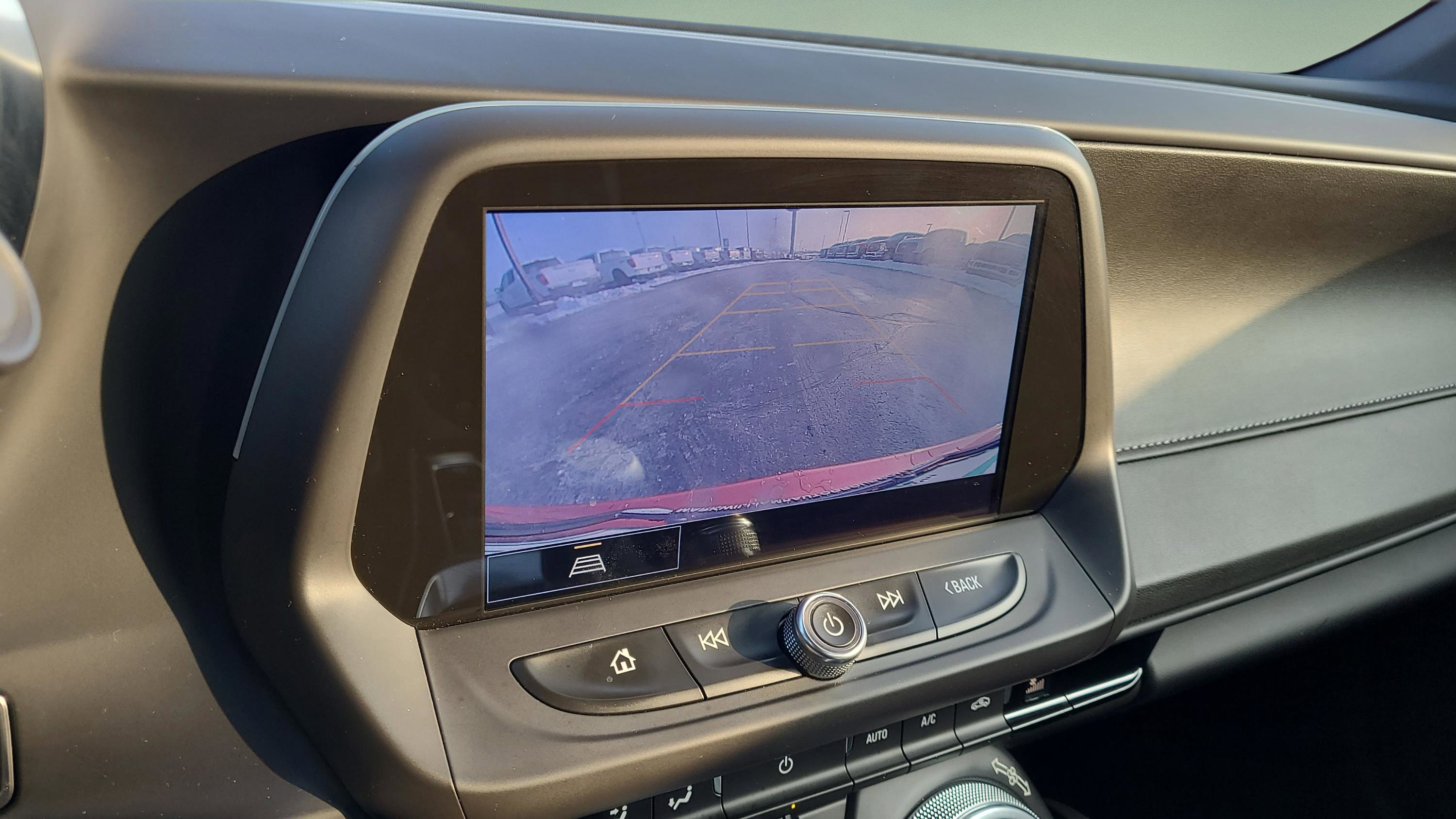 Used 2024 Chevrolet Camaro LT w/ Technology Package image 18