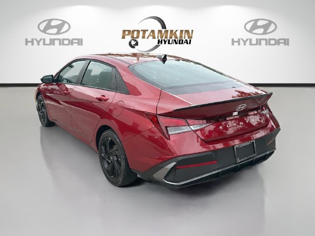 Certified 2026 Hyundai Elantra Sport FWD image 8