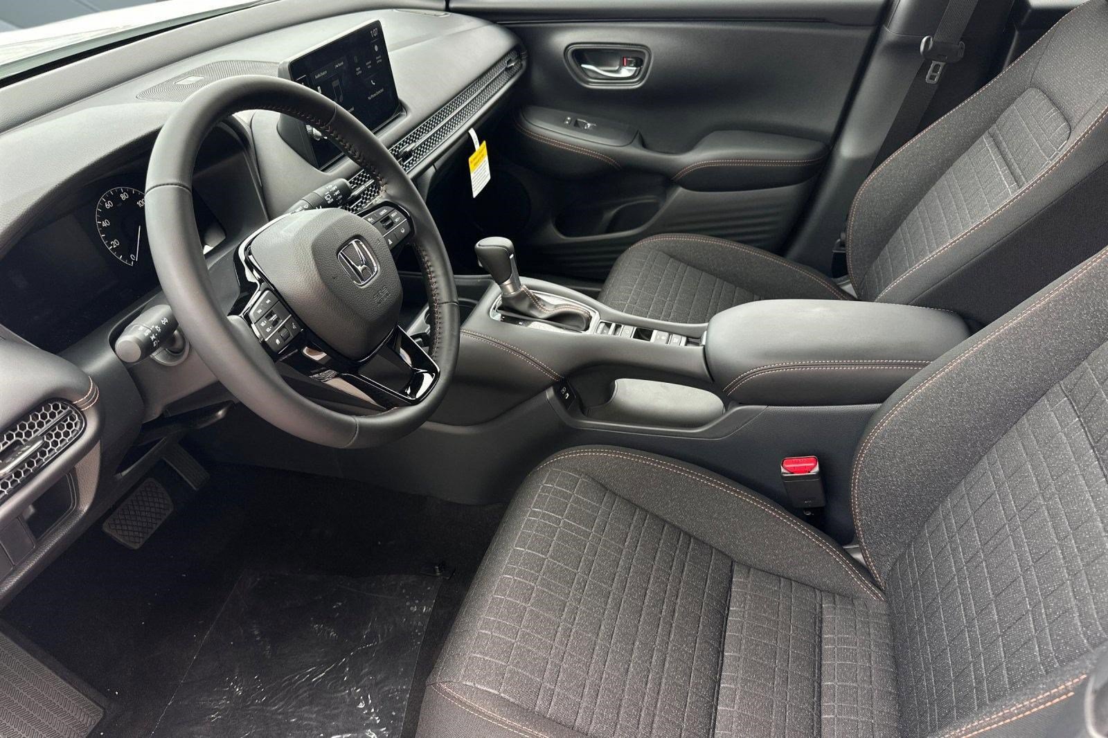 New 2027 Honda HR-V Sport image 4
