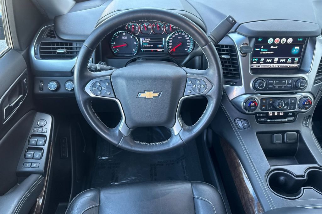 Used 2019 Chevrolet Tahoe LT w/ Luxury Package AWD/4WD image 13