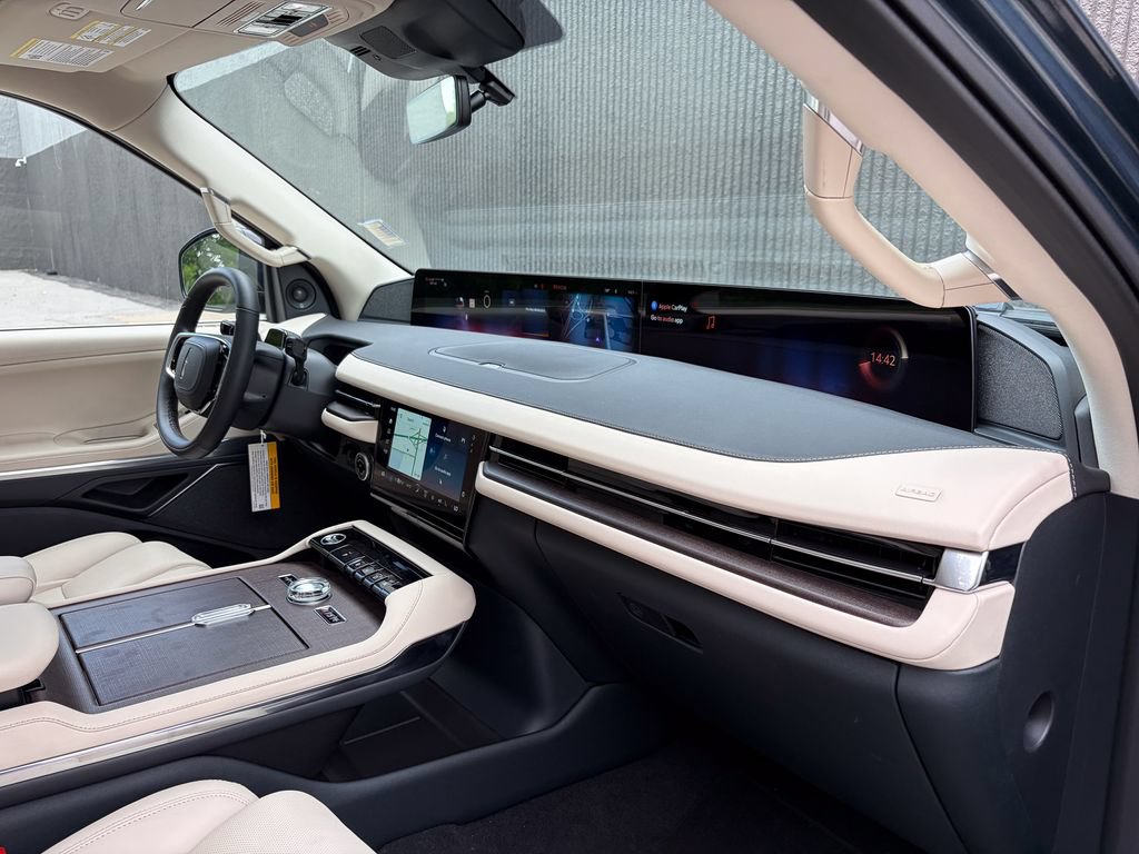 New 2027 Lincoln Navigator Reserve AWD/4WD image 34
