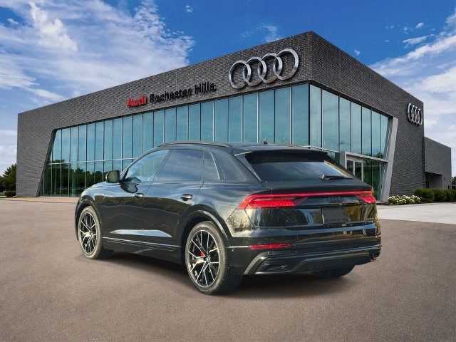 Used 2023 Audi Q8 Prestige AWD/4WD image 4