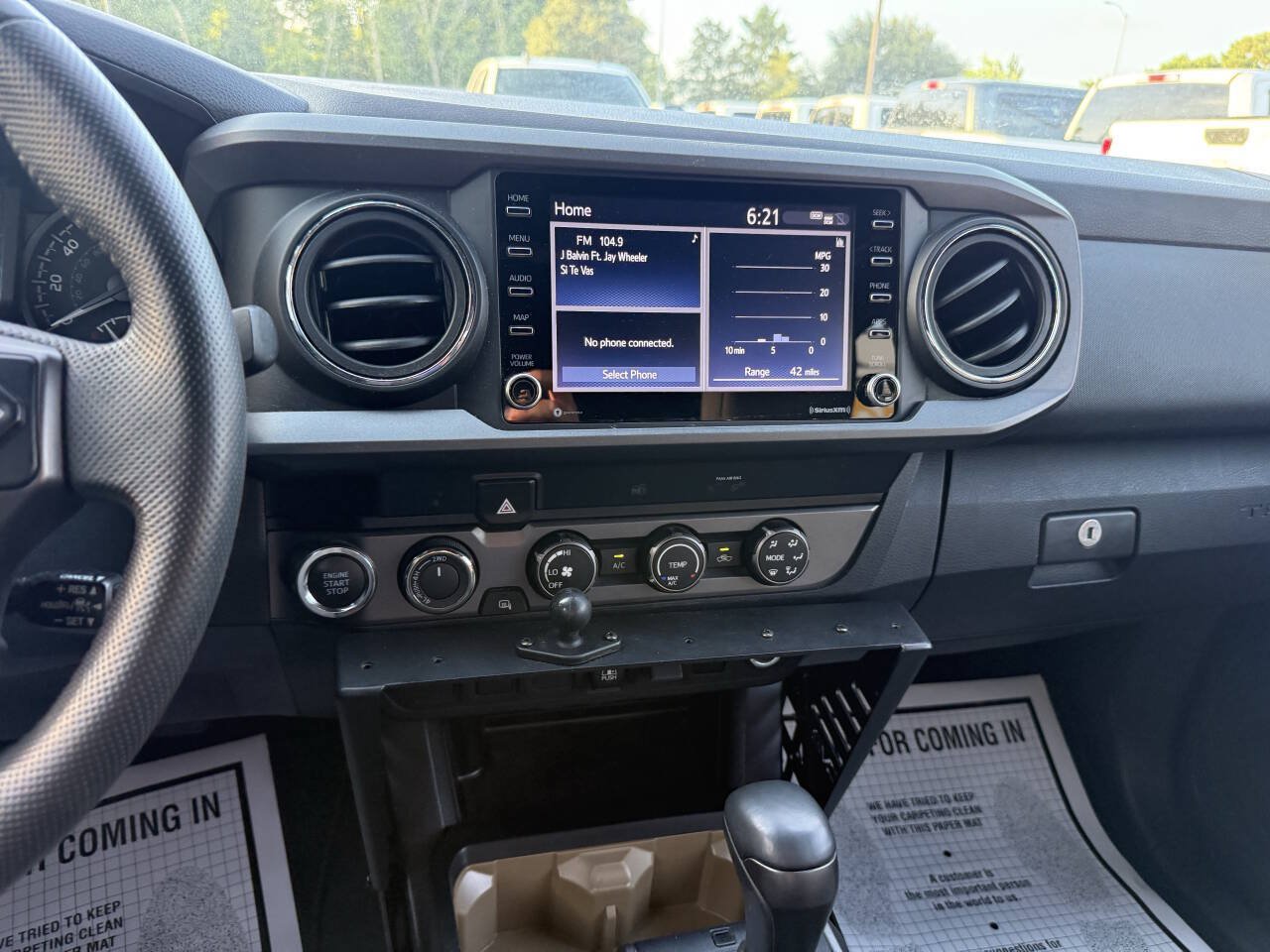 Used 2020 Toyota Tacoma TRD Off-Road AWD/4WD image 24