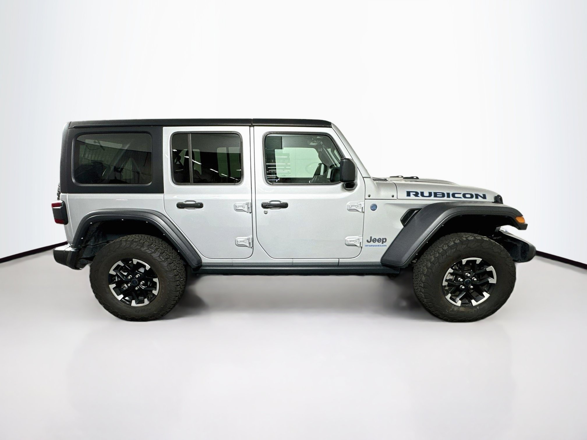Used 2024 Jeep Wrangler Unlimited Rubicon 4xe AWD/4WD image 10