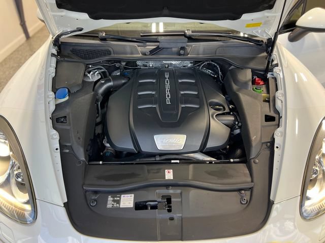Used 2014 Porsche Cayenne Diesel AWD/4WD image 50