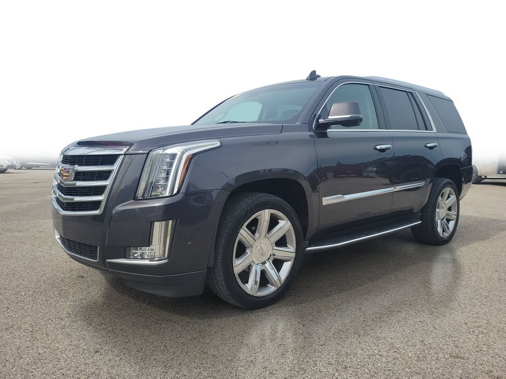Used 2017 Cadillac Escalade Luxury AWD/4WD image 2
