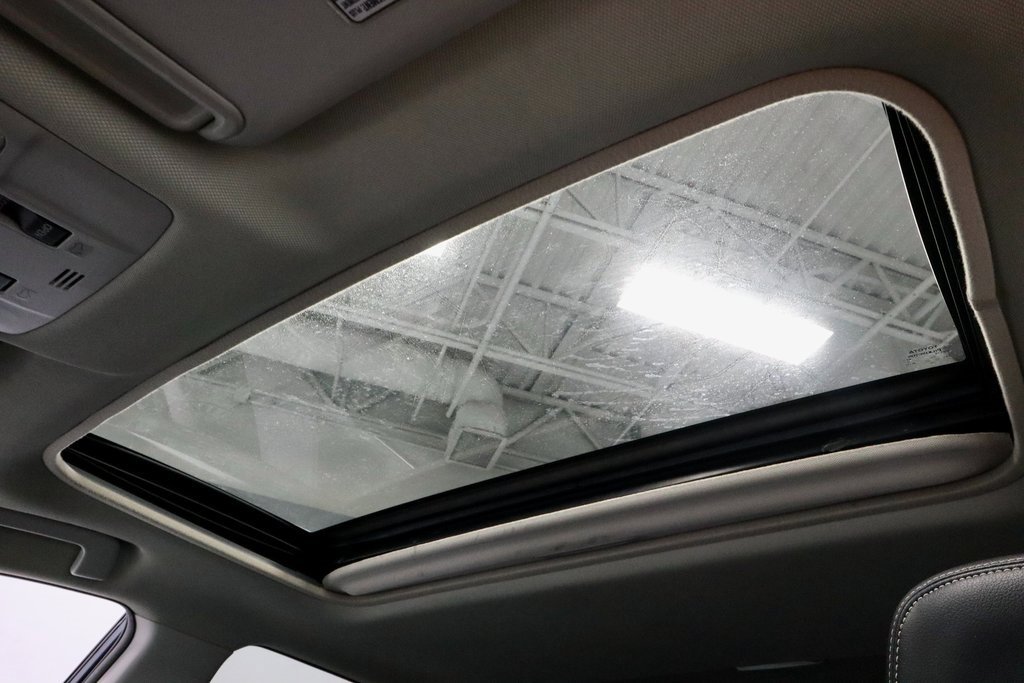 Used 2014 Toyota RAV4 Limited image 33