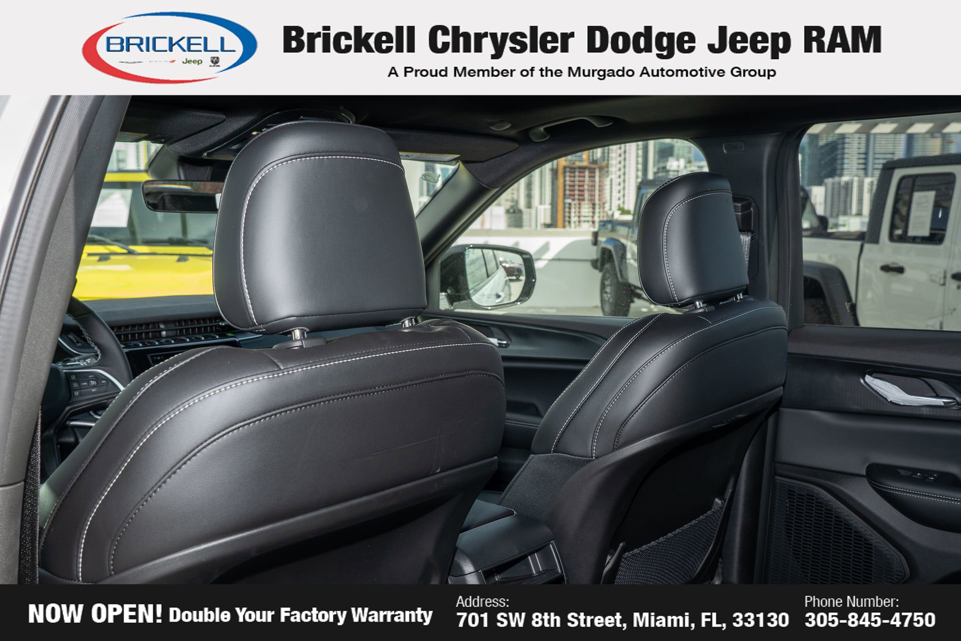 New 2025 Jeep Grand Cherokee Altitude image 18