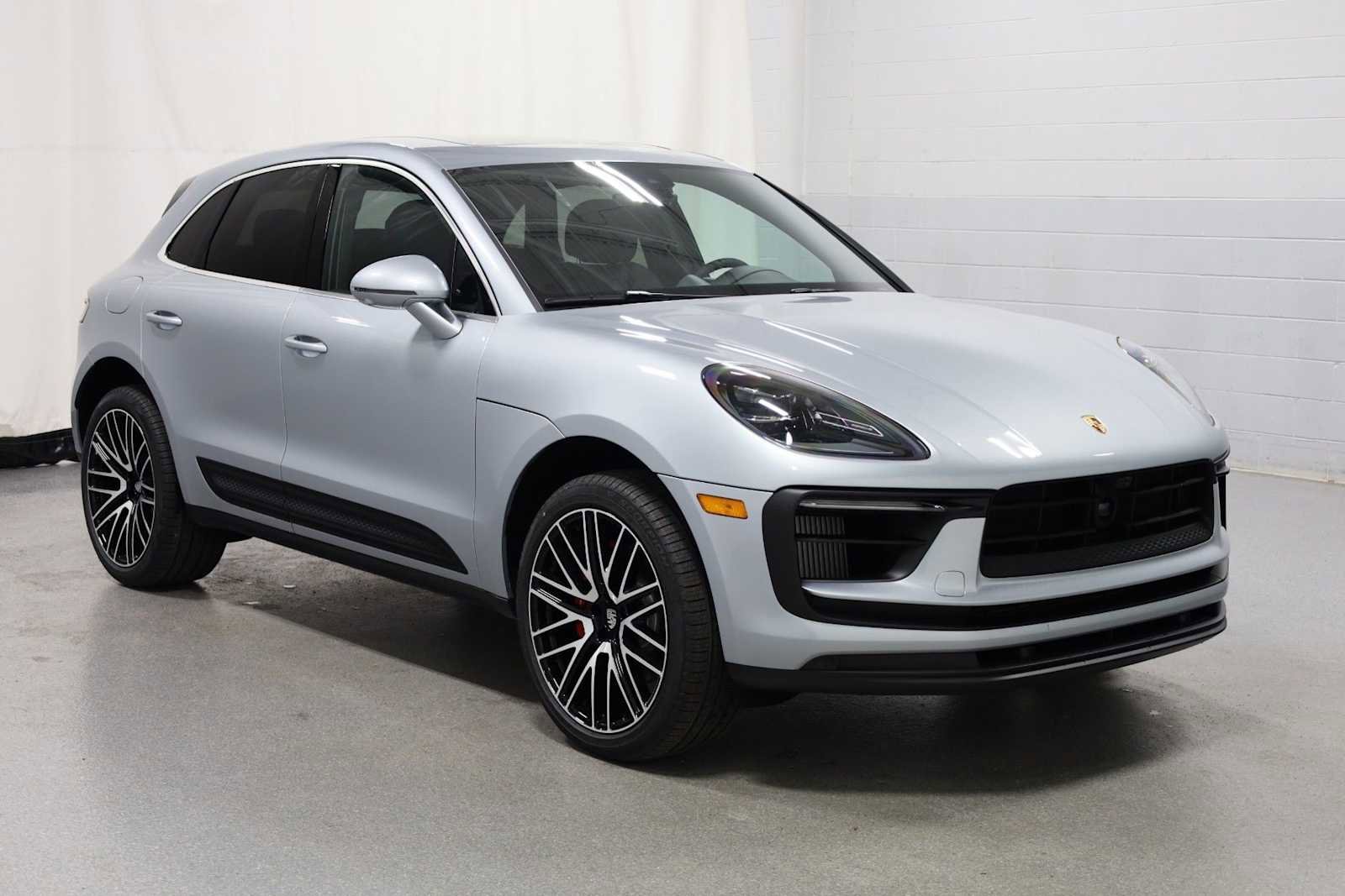New 2026 Porsche Macan S image 13