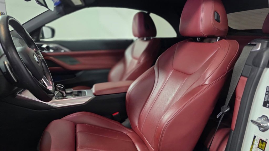 Used 2022 BMW 430i xDrive Convertible w/ Premium Package image 16