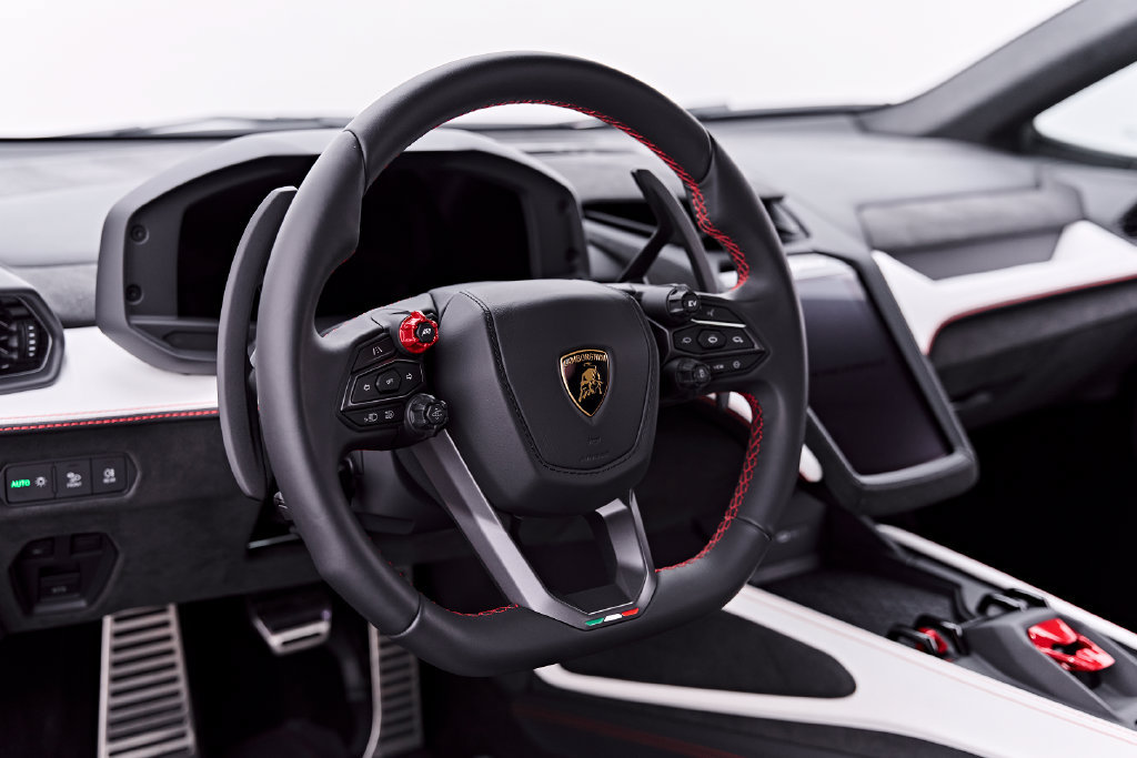 Used 2026 Lamborghini Temerario AWD/4WD image 2