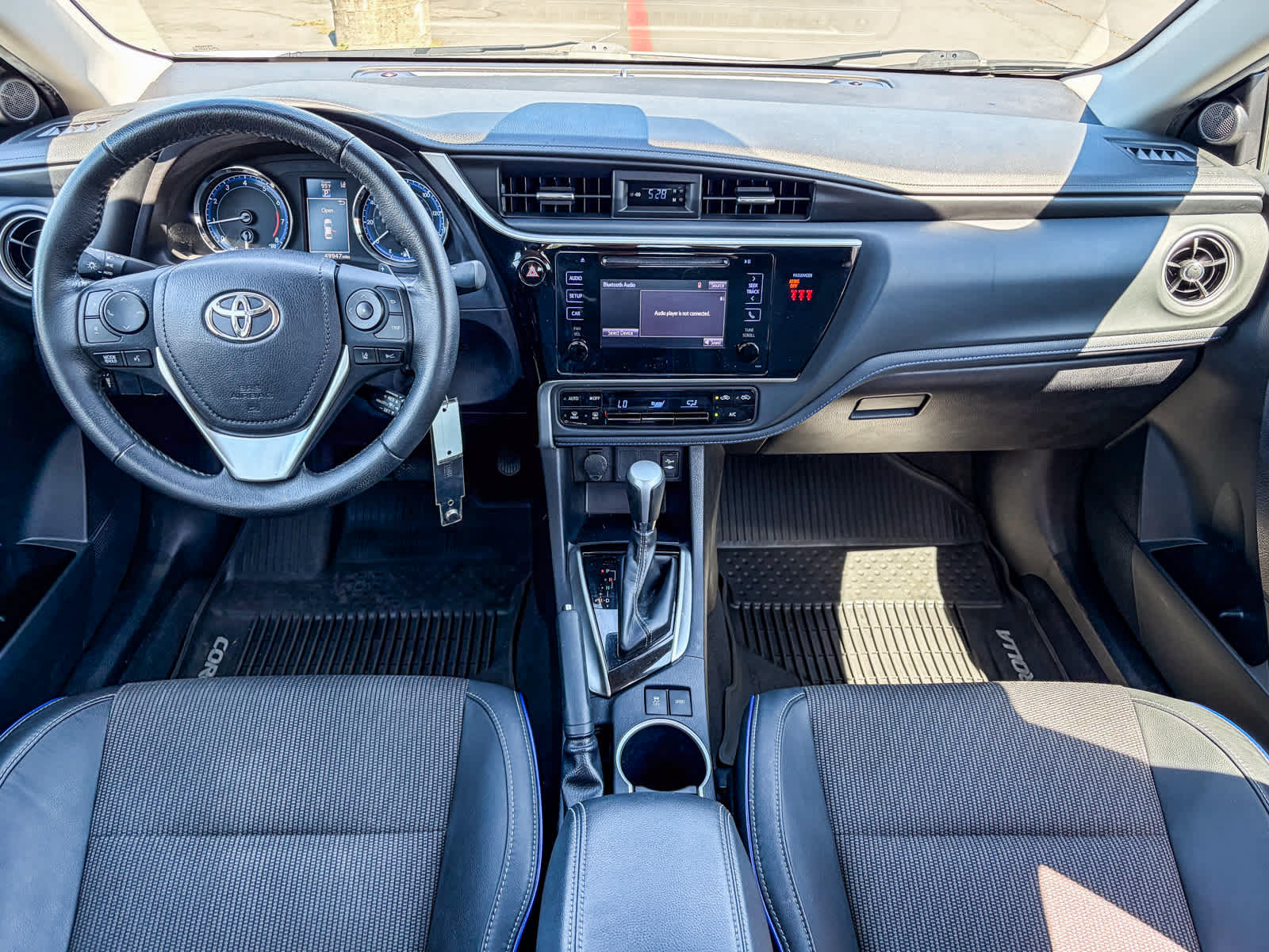 Used 2019 Toyota Corolla SE FWD image 11