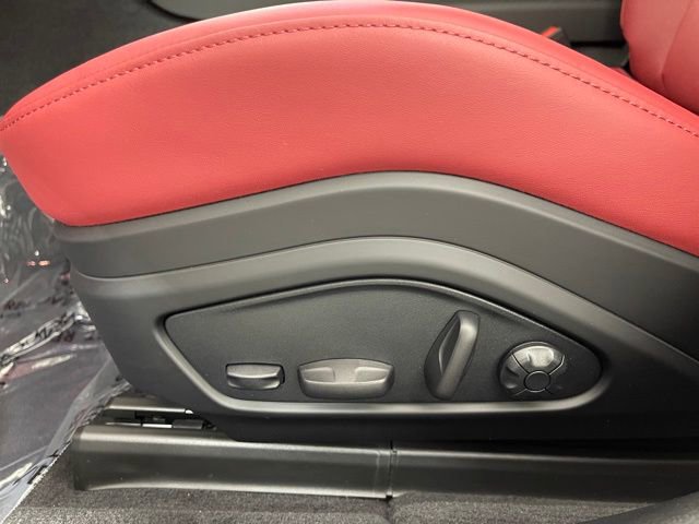 New 2026 Porsche Panamera image 36