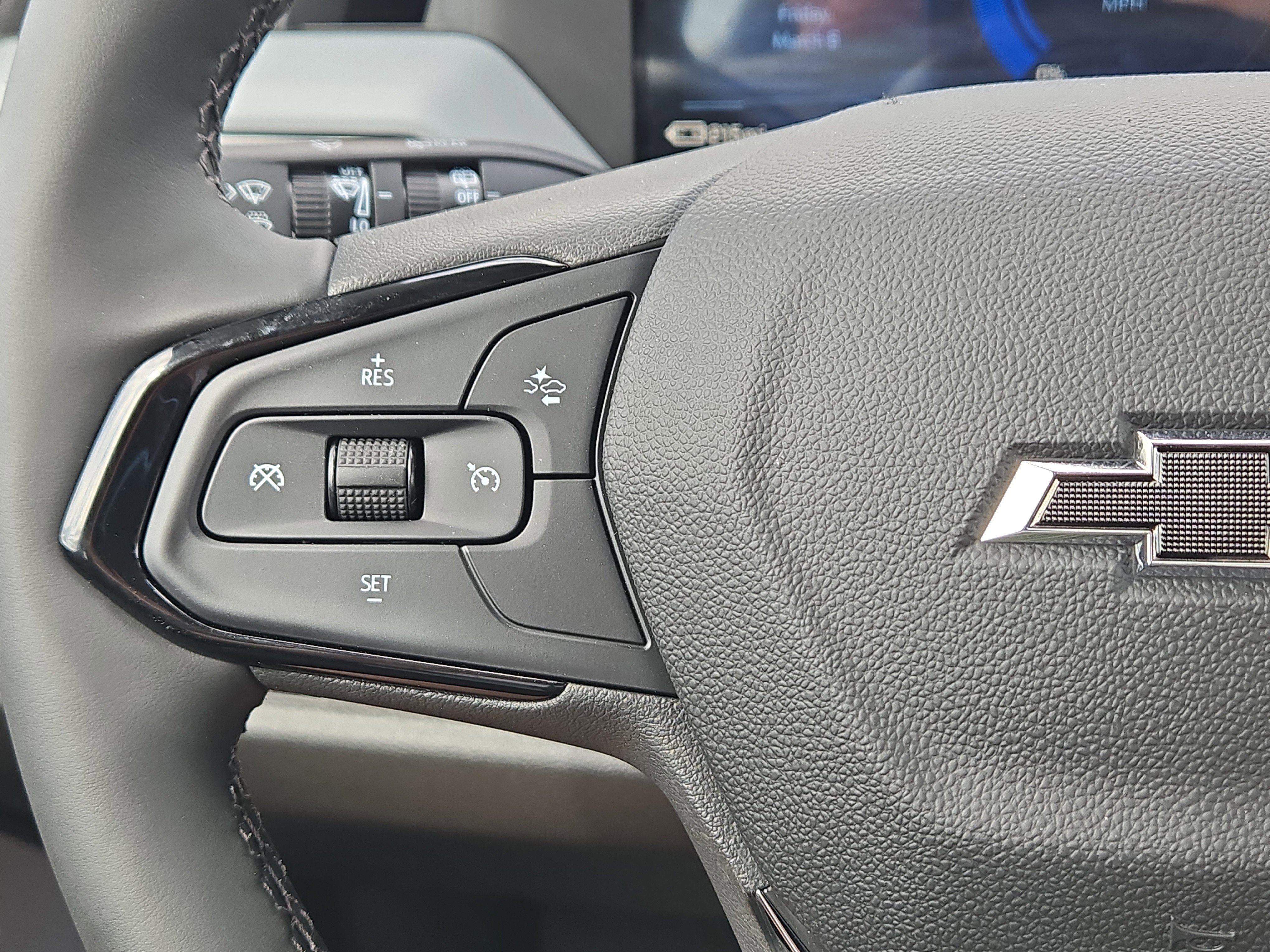 New 2027 Chevrolet Bolt RS w/ Technology Package image 22