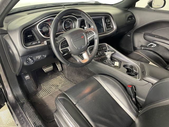 Used 2018 Dodge Challenger GT AWD/4WD image 3