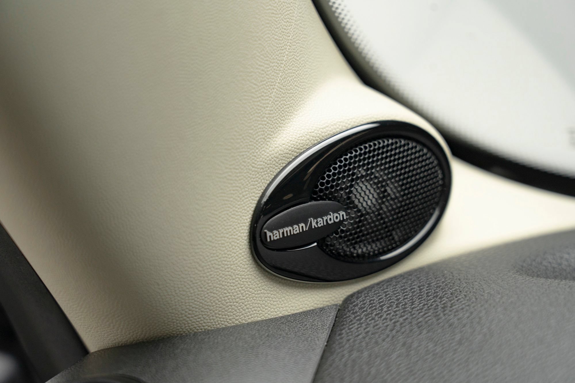 Used 2013 MINI Cooper S FWD image 25