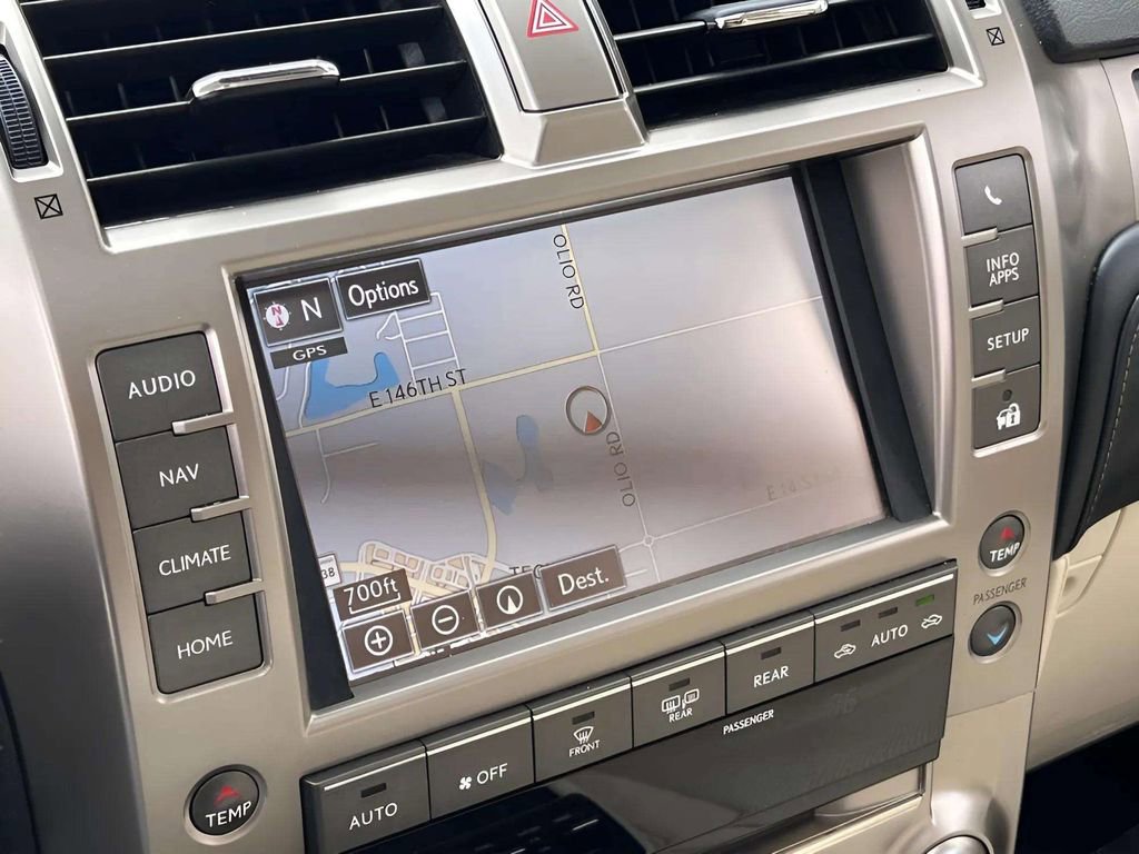 Used 2020 Lexus GX 460 Premium w/ Premium Package AWD/4WD image 22