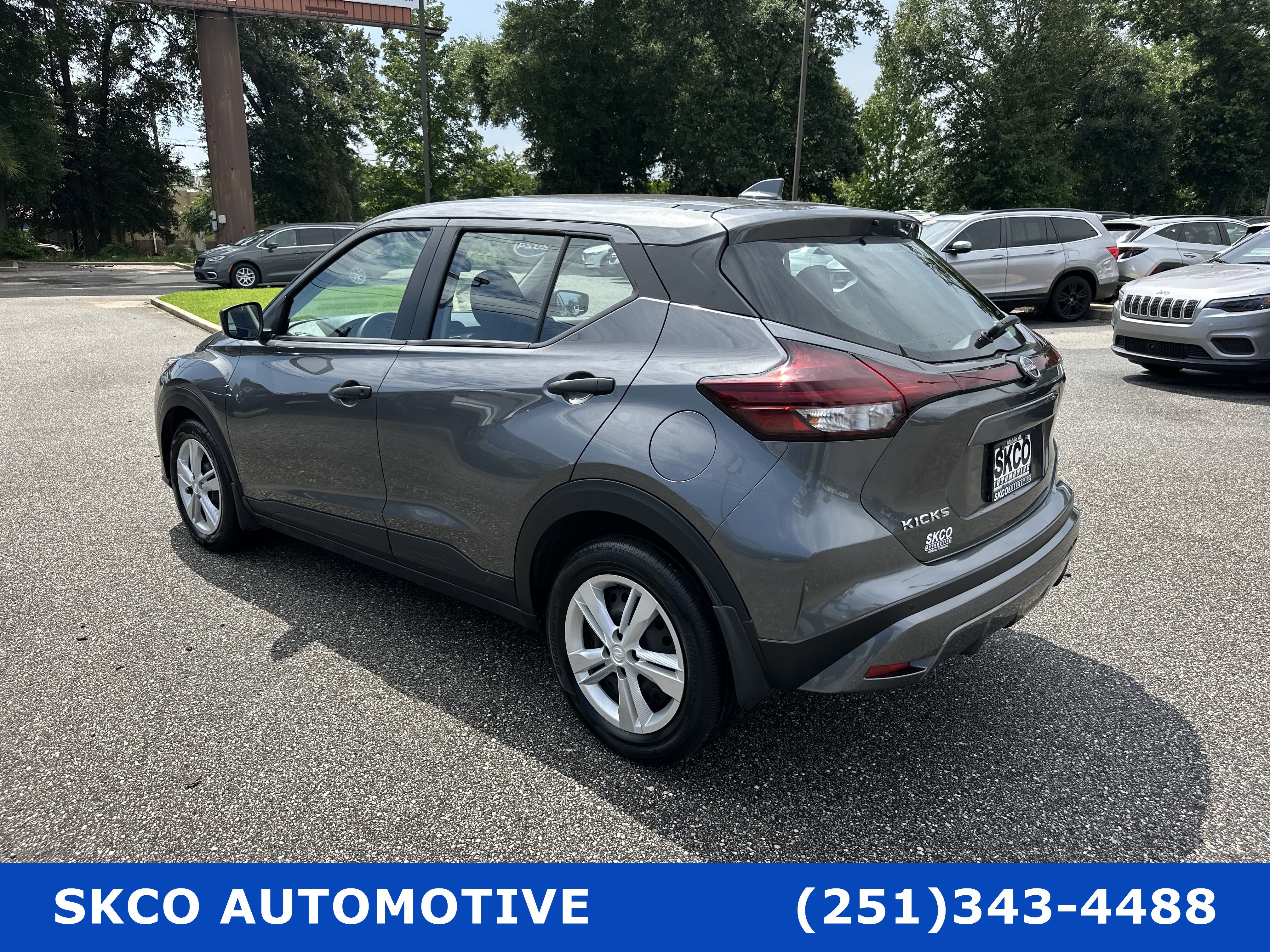 Used 2024 Nissan Kicks S image 3
