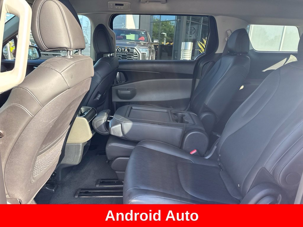 Used 2026 Kia Carnival FWD image 14