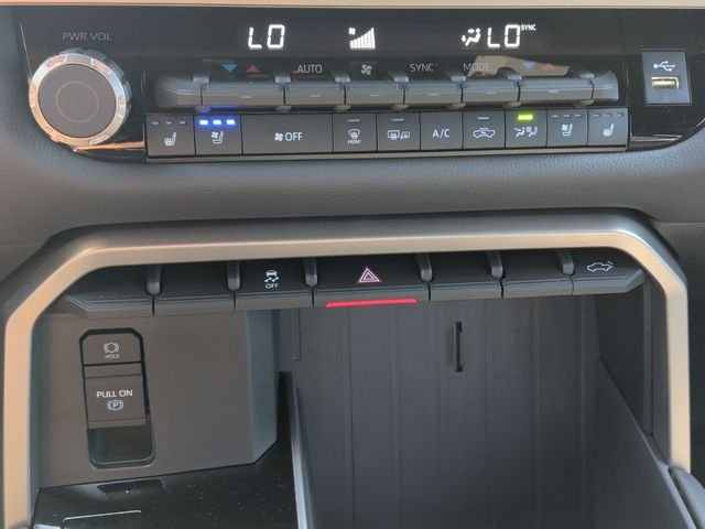 New 2026 Toyota Tundra Limited AWD/4WD image 26