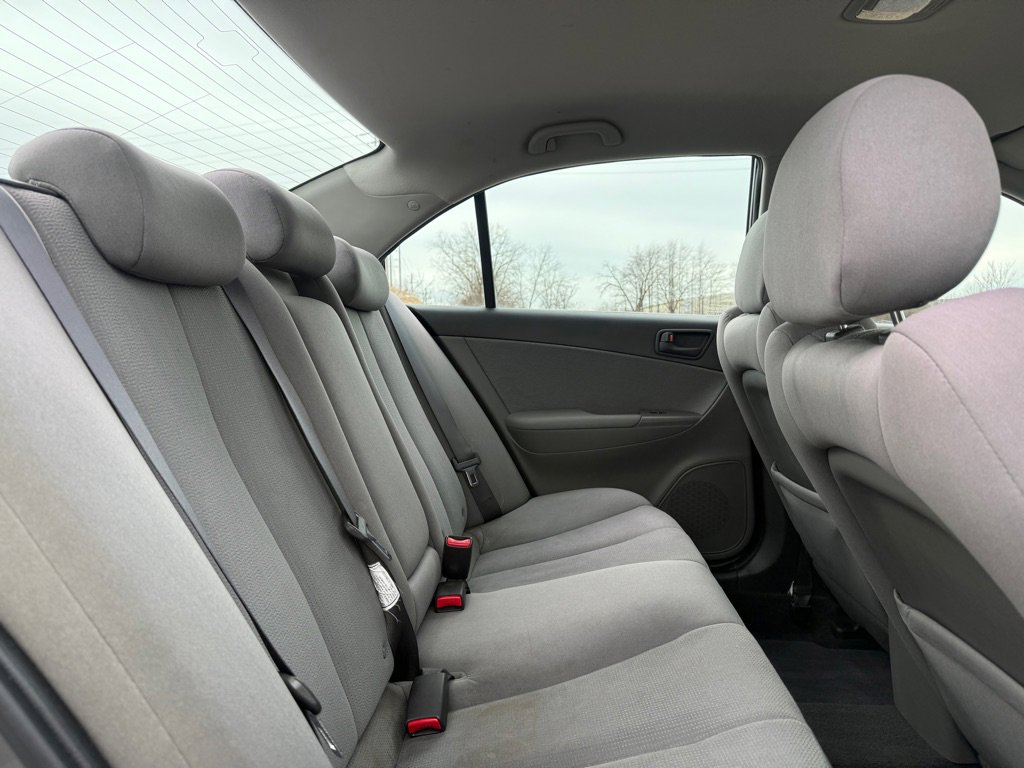Used 2009 Hyundai Sonata GLS FWD image 11