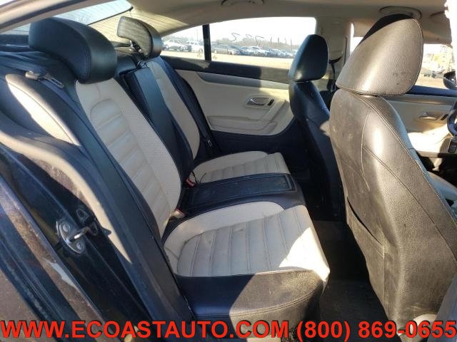 Used 2011 Volkswagen CC Sport image 8