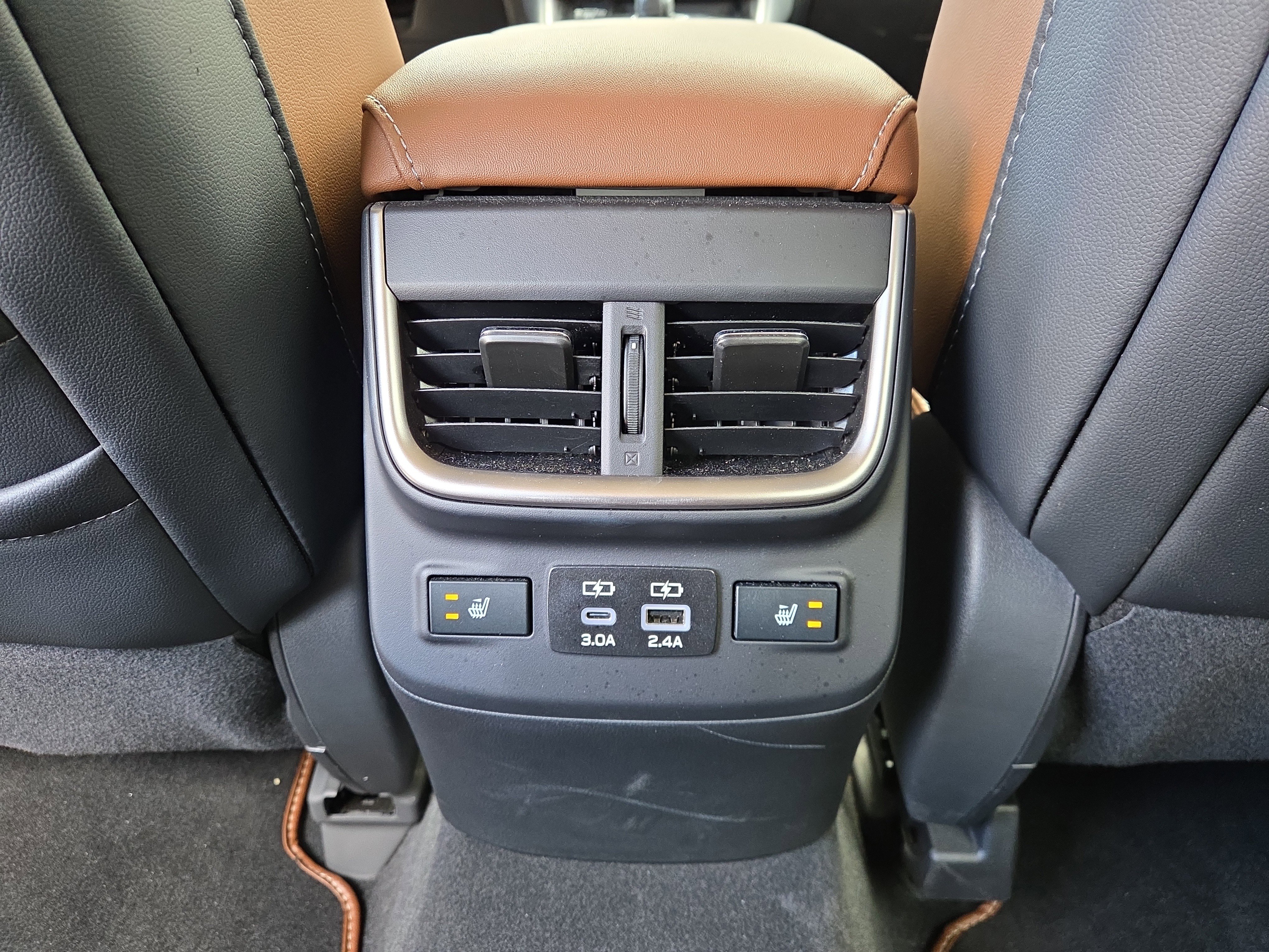 Certified 2025 Subaru Outback Touring image 12