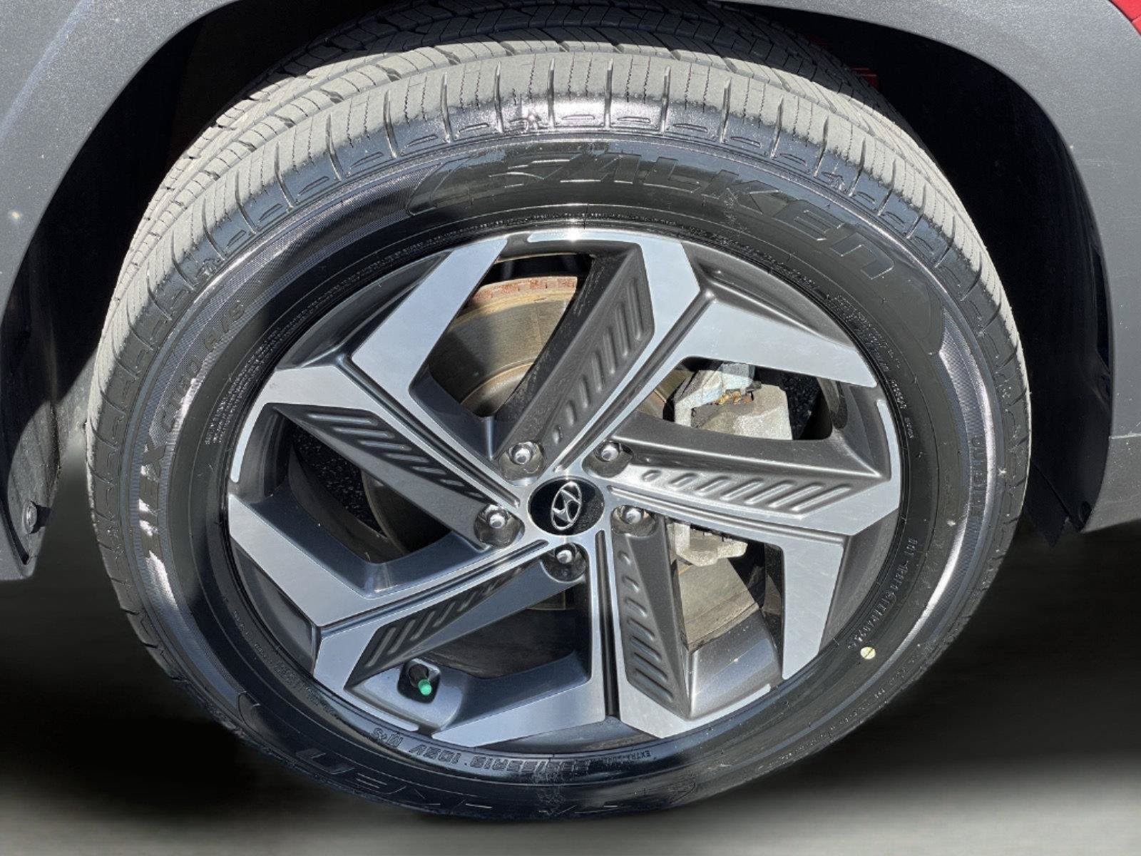 Used 2024 Hyundai Tucson Limited AWD/4WD image 31