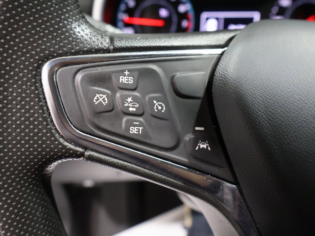 Used 2023 Chevrolet Malibu LT image 39