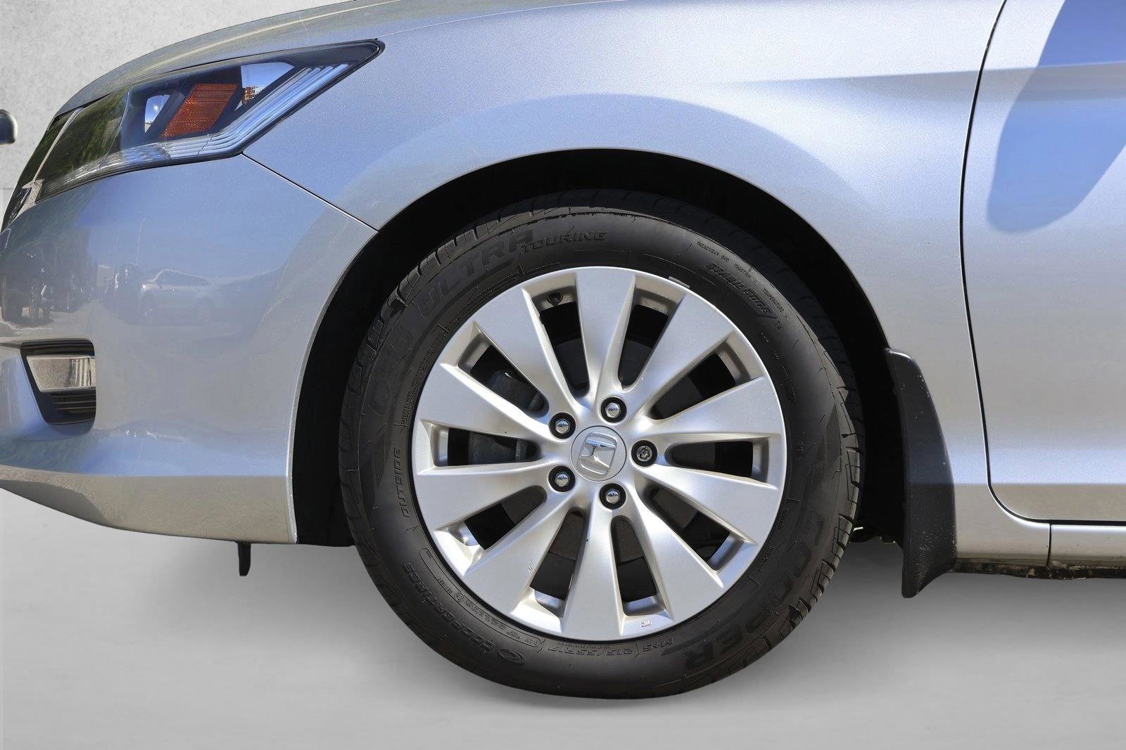 Used 2013 Honda Accord EX-L image 9