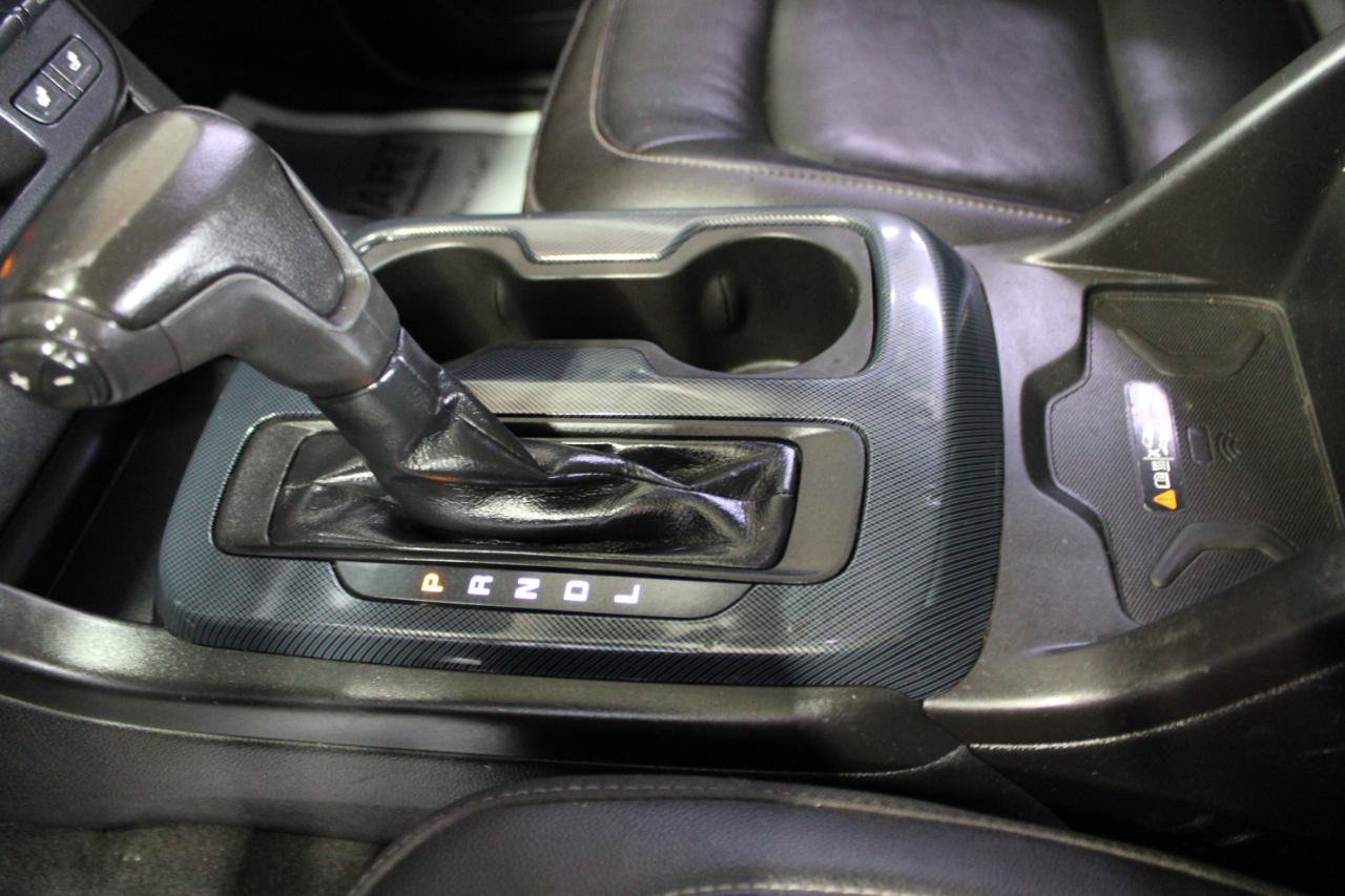Used 2021 Chevrolet Colorado Z71 w/ Z71 Midnight Edition AWD/4WD image 39