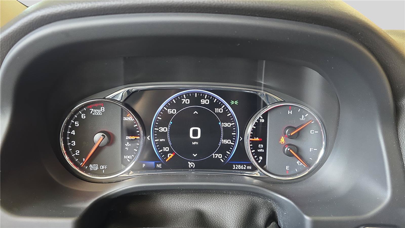 Used 2023 GMC Acadia Denali w/ Denali Ultimate Package AWD/4WD image 10