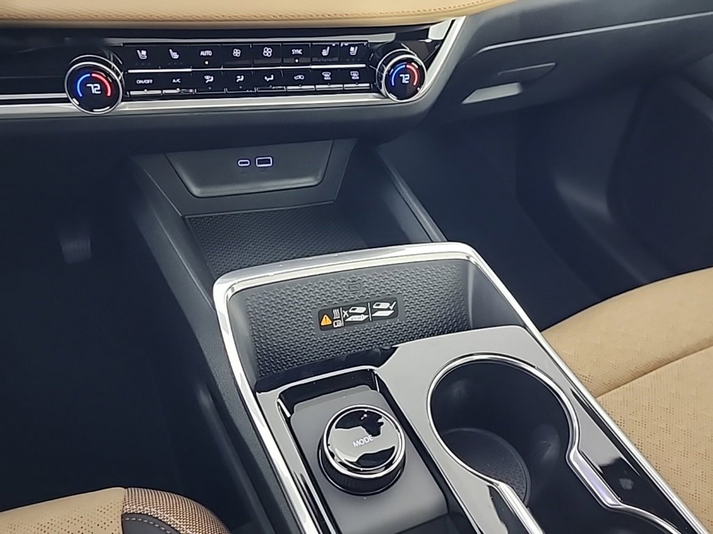 New 2026 Chevrolet Equinox ACTIV w/ Convenience Package III image 36