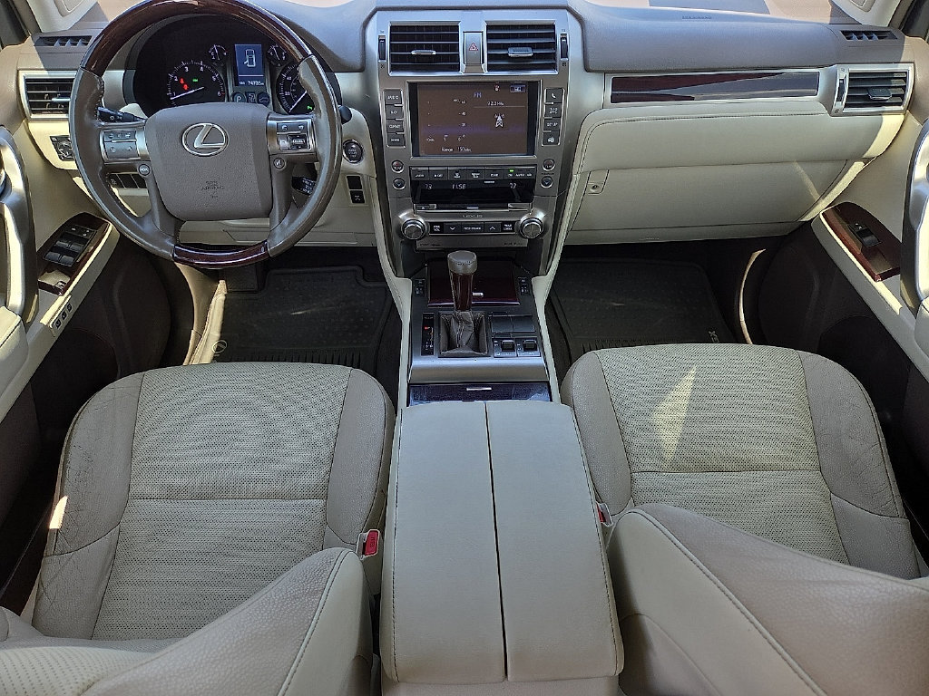 Used 2017 Lexus GX 460 Premium AWD/4WD image 12