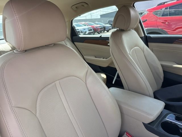 Used 2015 Hyundai Sonata Limited image 7
