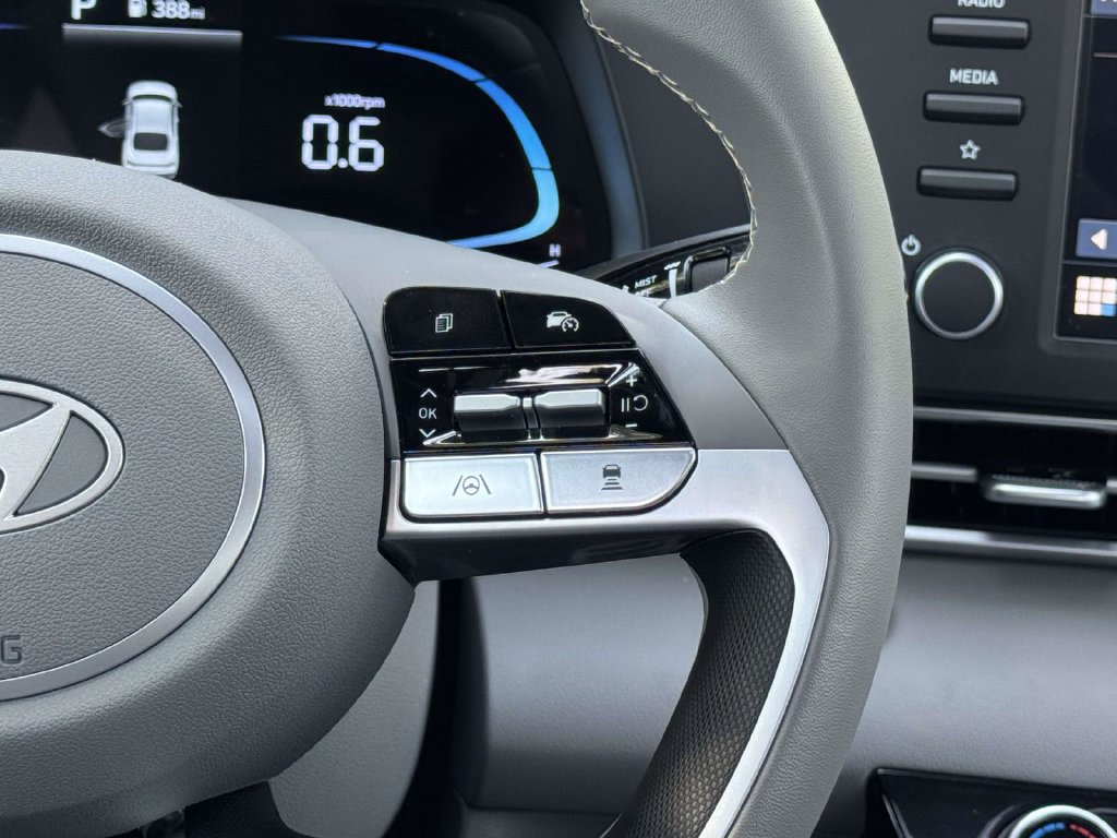 New 2026 Hyundai Elantra SEL Sport Premium FWD image 25
