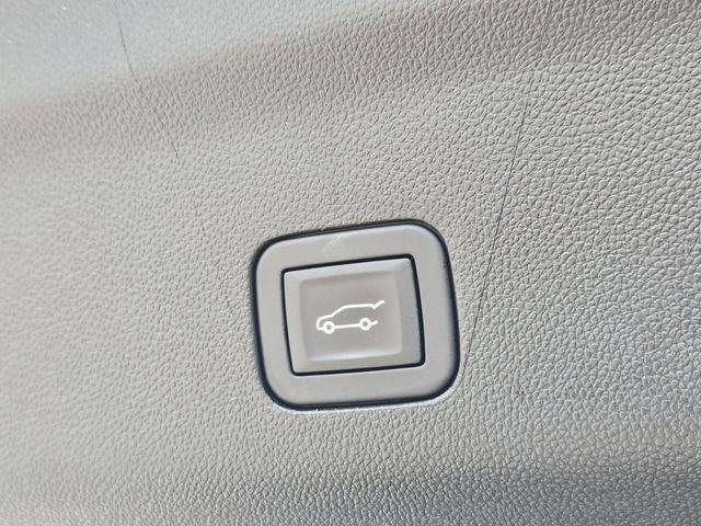 Certified 2024 Cadillac Escalade V w/ LPO, ONYX Package image 31