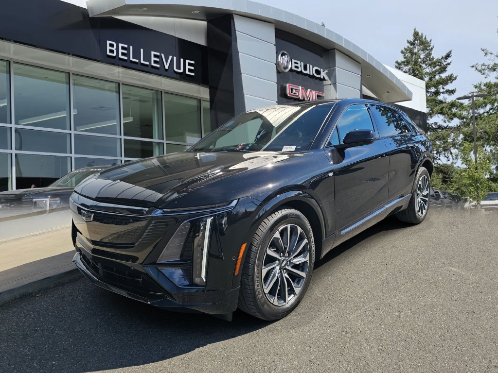 Used 2024 Cadillac Lyriq Sport AWD/4WD image 3