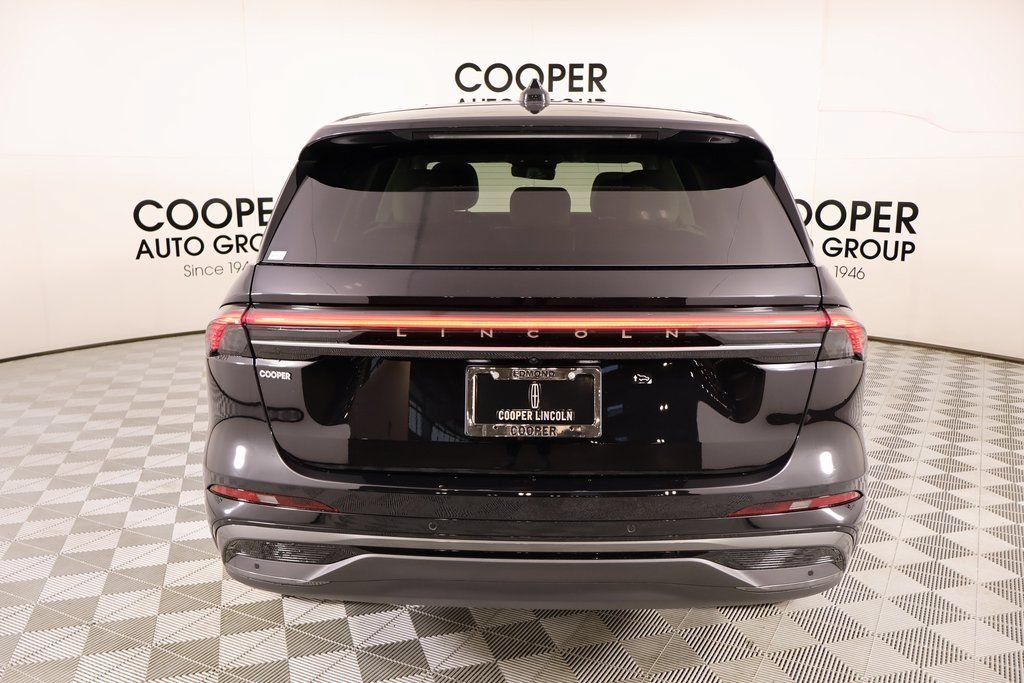 New 2026 Lincoln Nautilus Premier w/ Equipment Group 102A AWD/4WD image 23