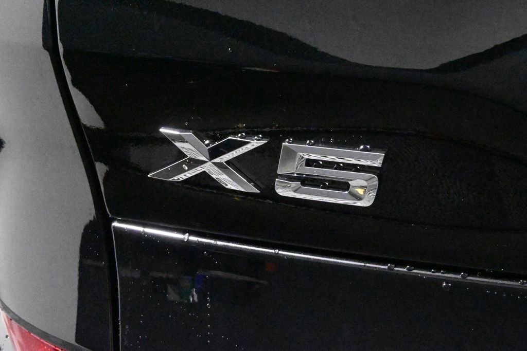 Used 2026 BMW X5 xDrive40i w/ M Sport Package image 42