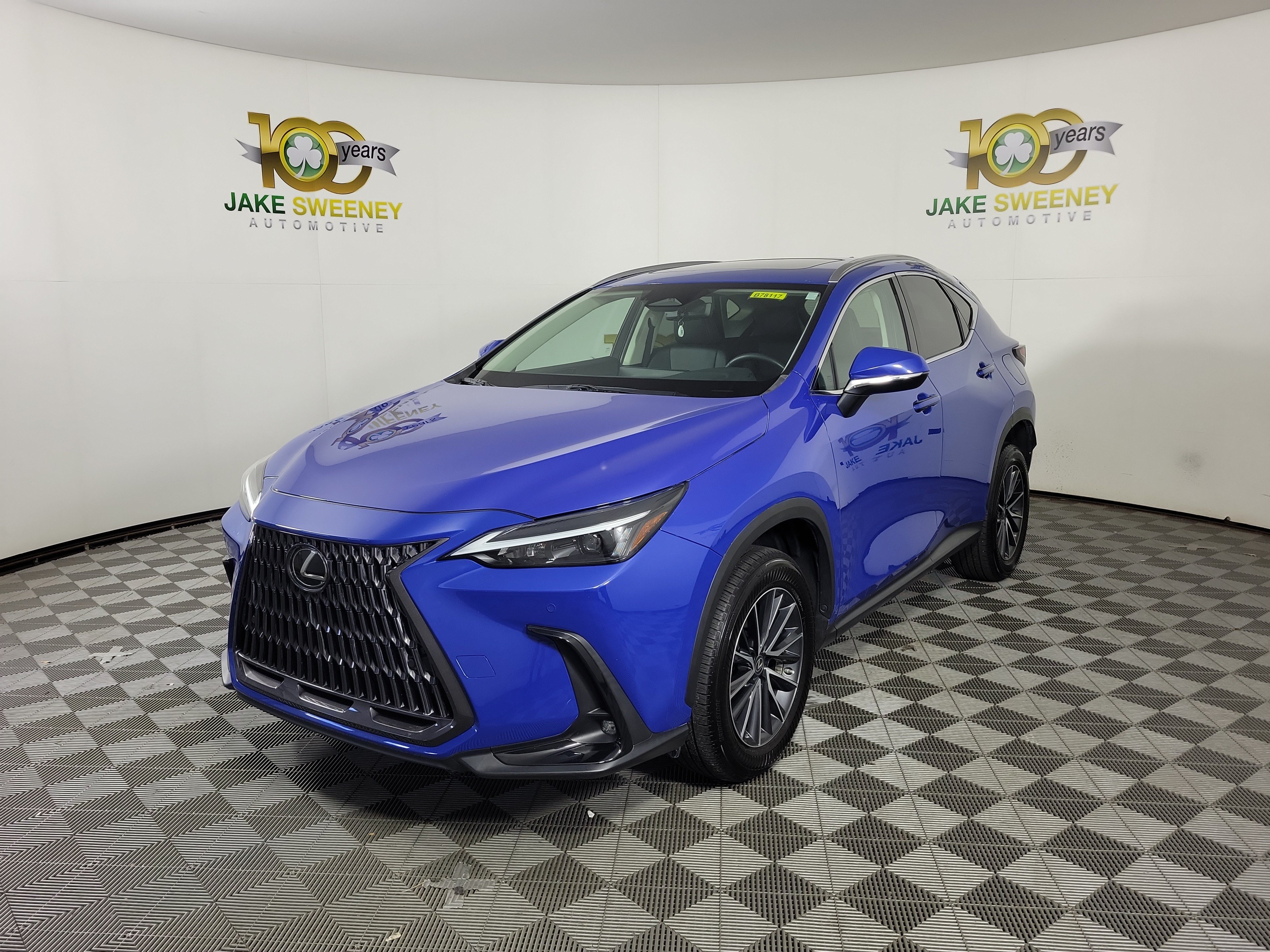 Used 2023 Lexus NX 350 AWD image 3