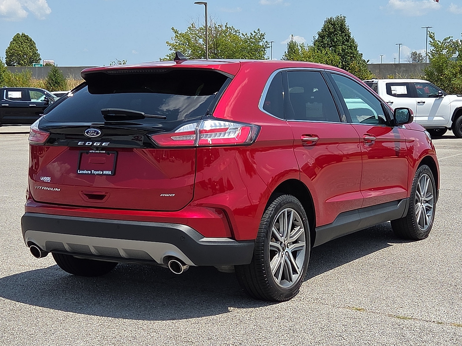 Used 2023 Ford Edge Titanium w/ Equipment Group 301A AWD/4WD image 5