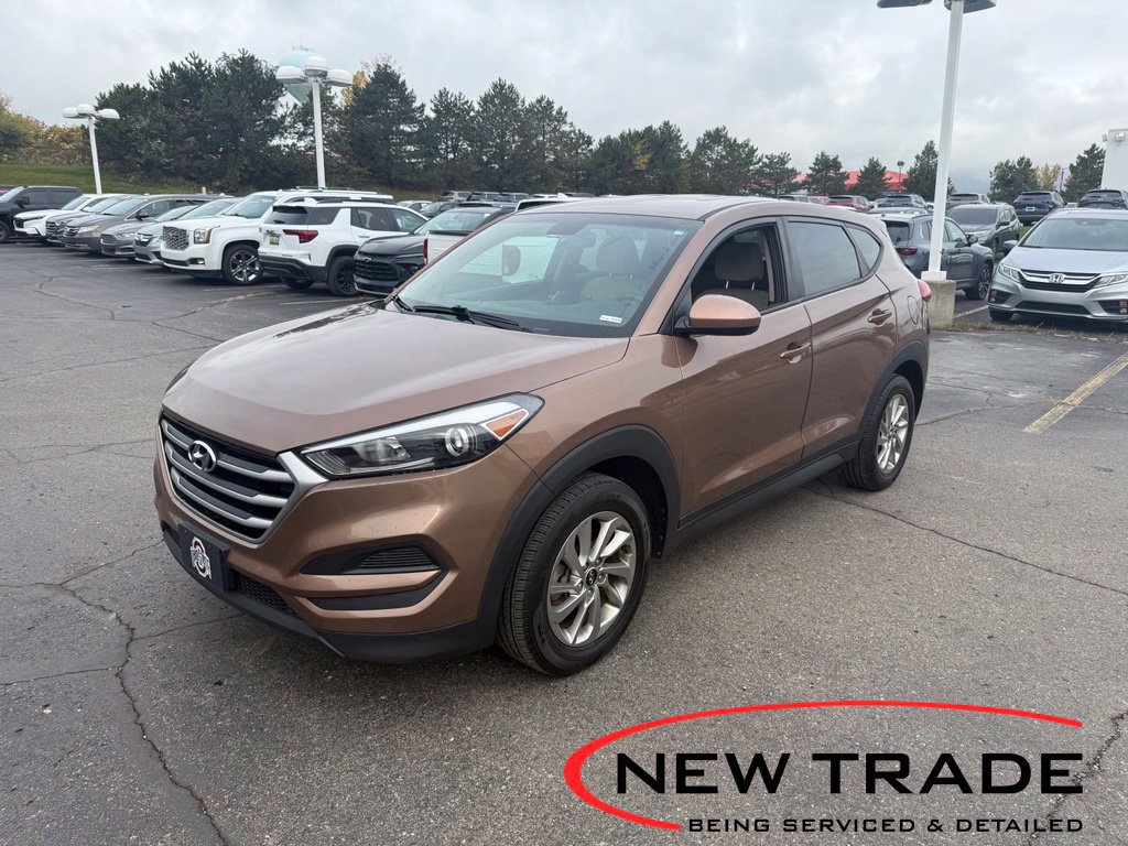 Used 2017 Hyundai Tucson SE FWD image 1